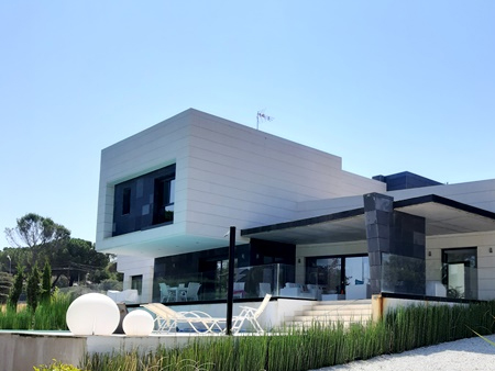 vivienda-unifamiliar-en-el-bosque-ignacio-bayona